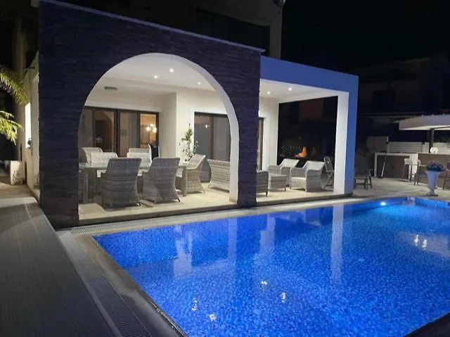 Ionion Beachfront Villa Ayia Napa