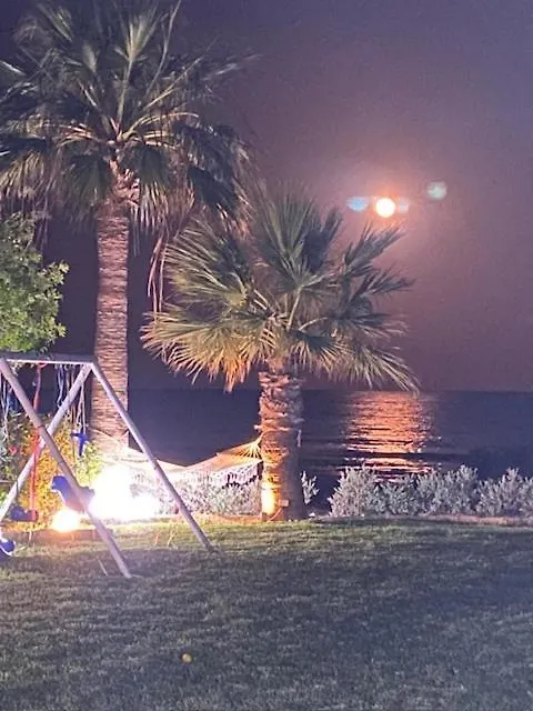Ionion Beachfront Villa Agia Napa Zypern